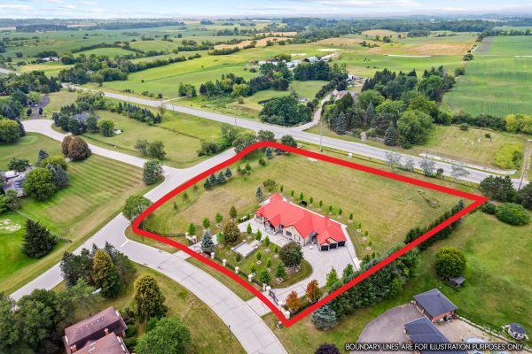 4 LOCH ERNE LANE