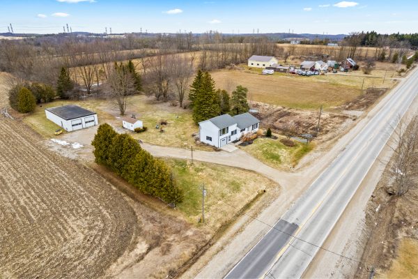 401395 GREY RD 4
