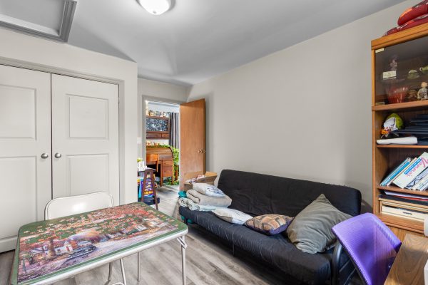401395 GREY RD 4