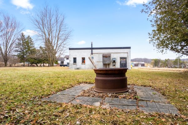 401395 GREY RD 4