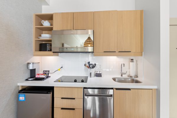 412 - 190 JOZO WEIDER BOULEVARD