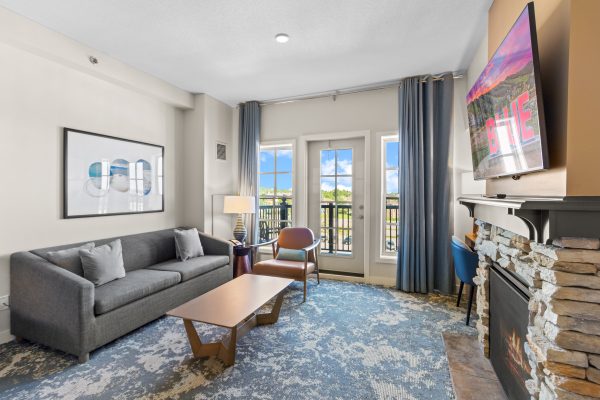 421 - 170 JOZO WEIDER BOULEVARD