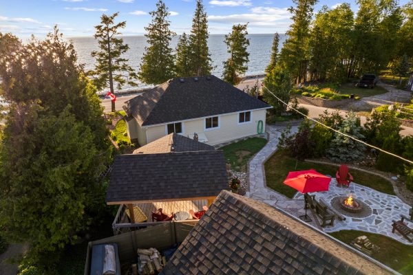 43 FENTON DRIVE