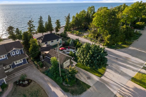 43 FENTON DRIVE