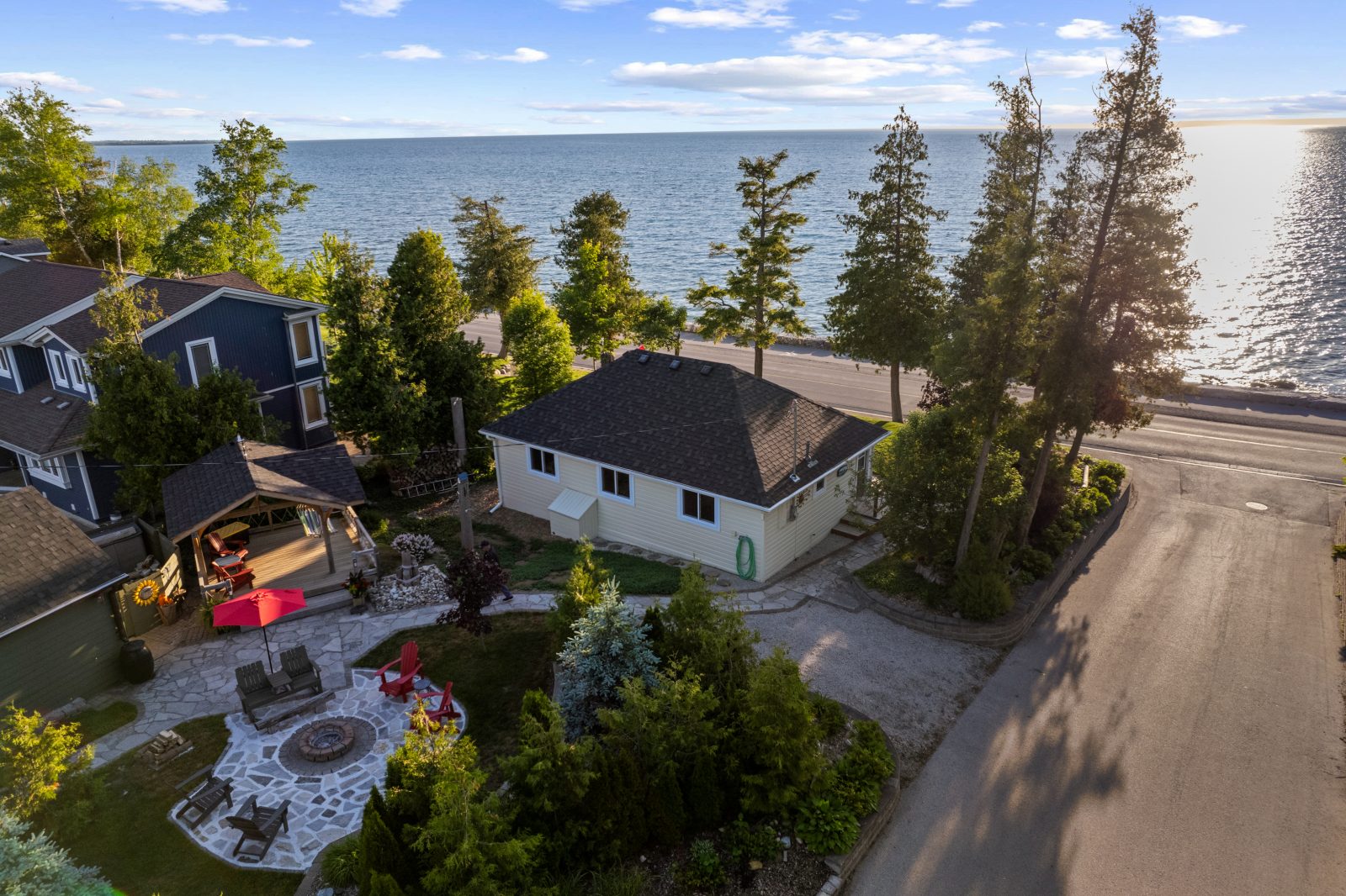43 FENTON DRIVE