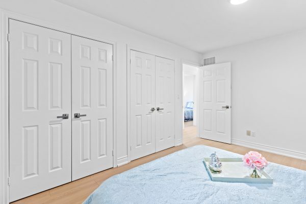 43 GRAHAM CRESCENT