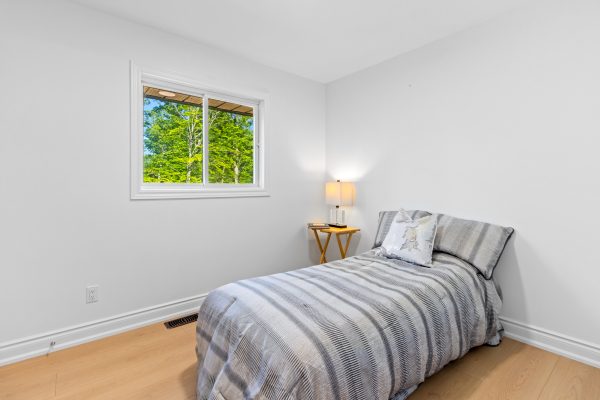 43 GRAHAM CRESCENT