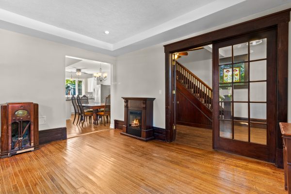 441 FRANK STREET