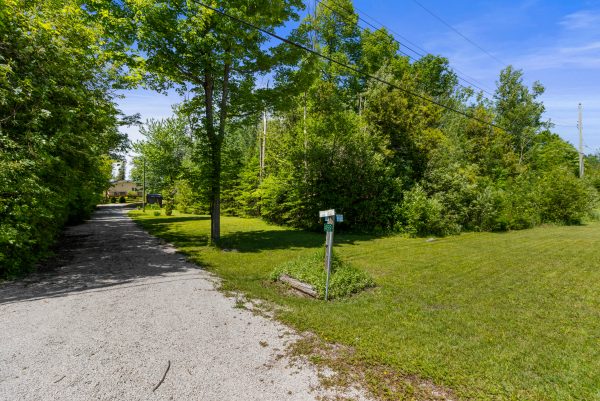 459 BRUCE ROAD 13