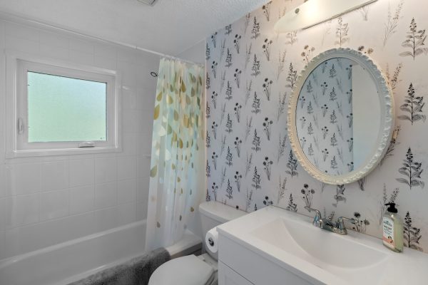 459 BRUCE ROAD 13