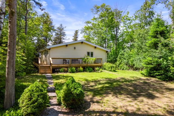 459 BRUCE ROAD 13