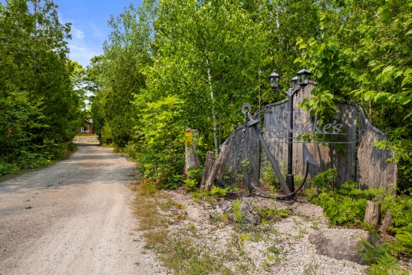 479 DYERS BAY ROAD