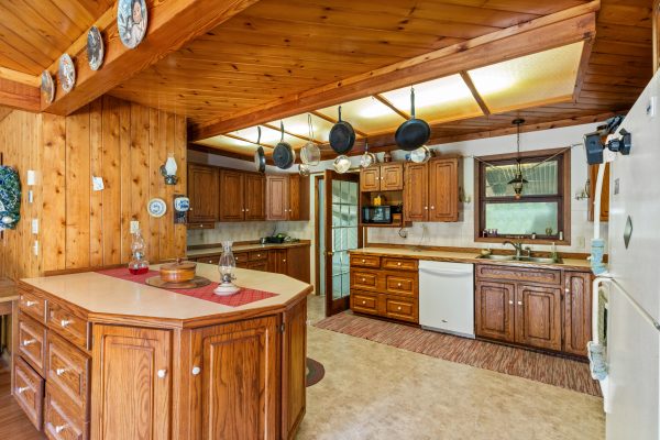 479 DYERS BAY ROAD