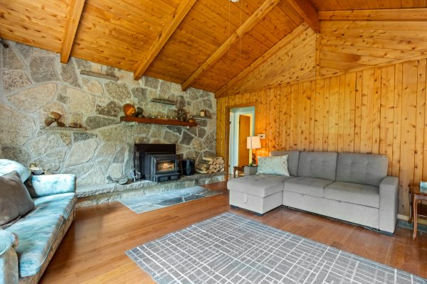 479 DYERS BAY ROAD