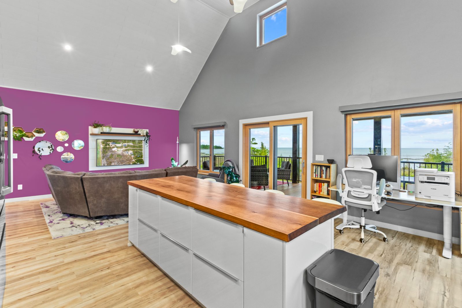 48 BAISE AVENUE