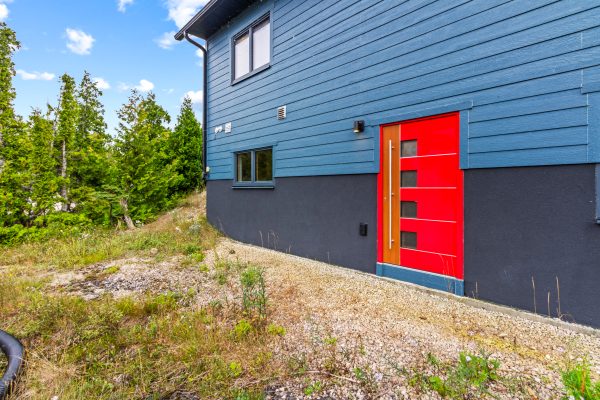 48 BAISE AVENUE