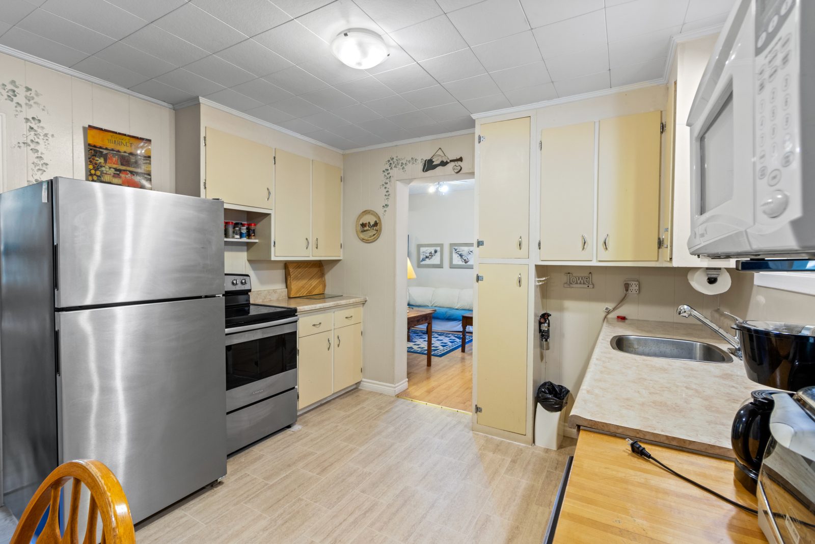 50 HANSEN DRIVE S
