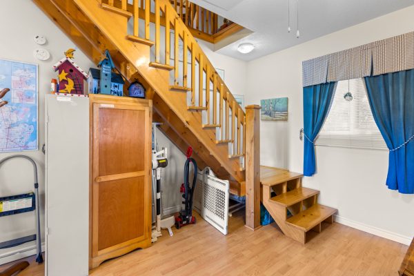 50 HANSEN DRIVE S