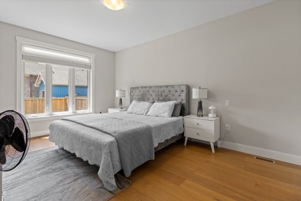 515 4TH STREET W