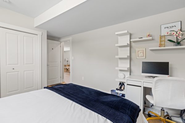 515 4TH STREET W