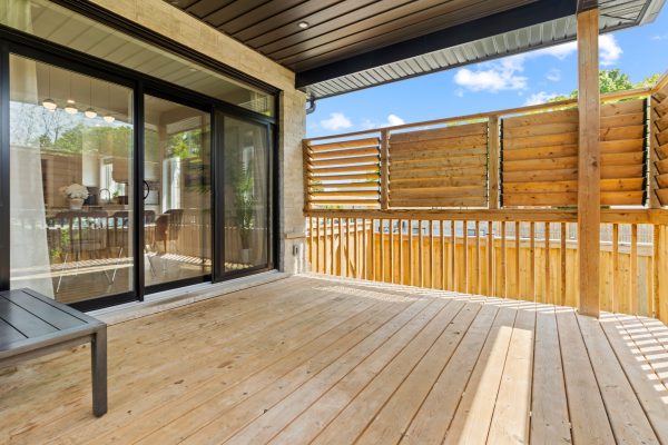 515 4TH STREET W