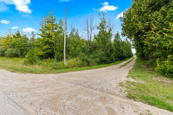 53 CONCESSION 4 ROAD