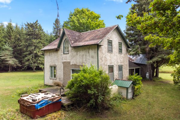 53 CONCESSION 4 ROAD