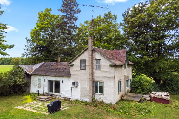 53 CONCESSION 4 ROAD