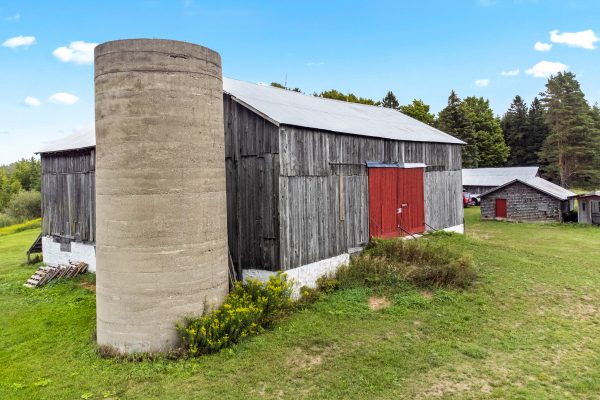 53 CONCESSION 4 ROAD
