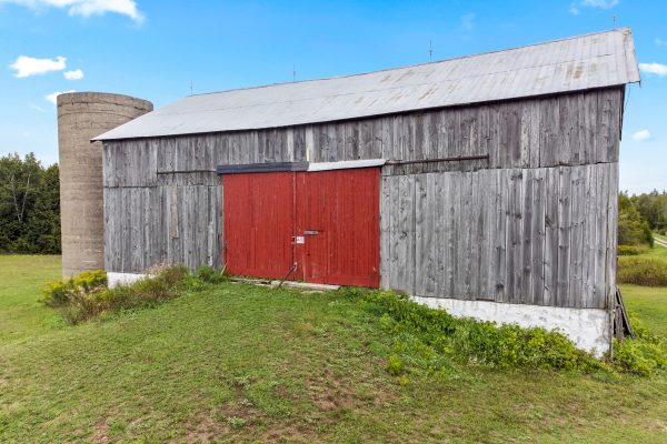53 CONCESSION 4 ROAD
