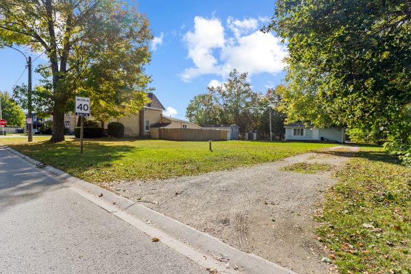 558 GREEN STREET