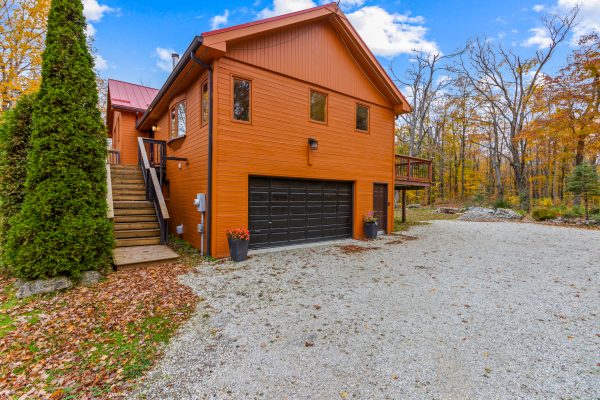569263 SIDEROAD 6 ROAD