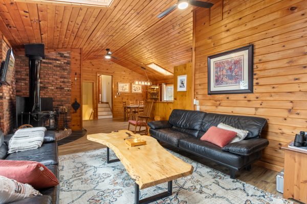 569263 SIDEROAD 6 ROAD