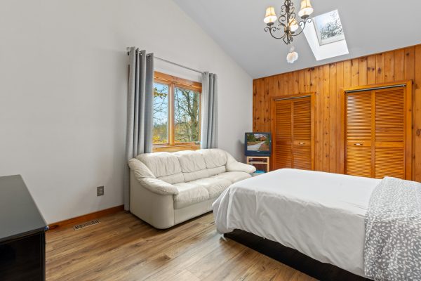 569263 SIDEROAD 6 ROAD