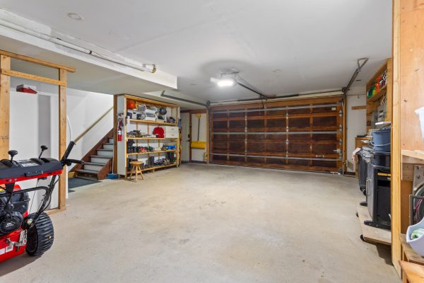 569263 SIDEROAD 6 ROAD