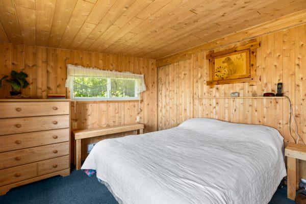 626 WARNER BAY ROAD