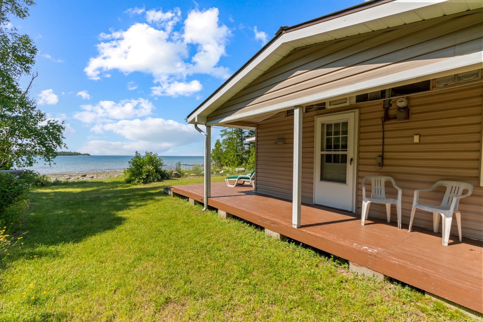 626 WARNER BAY ROAD