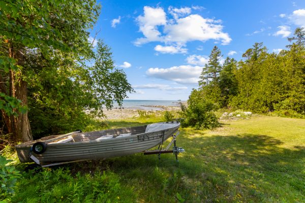 626 WARNER BAY ROAD