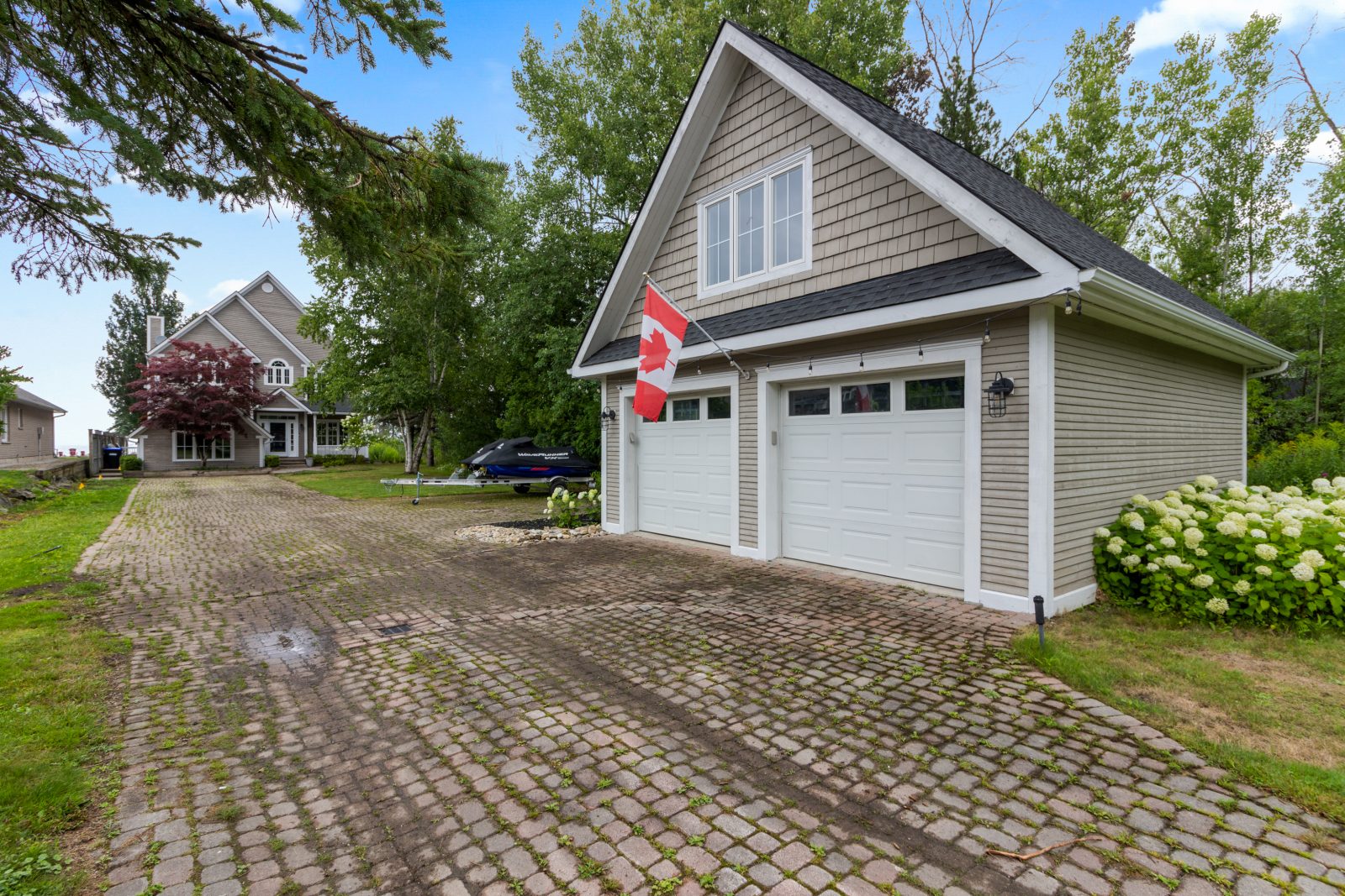 63 GEORGIAN MANOR DRIVE