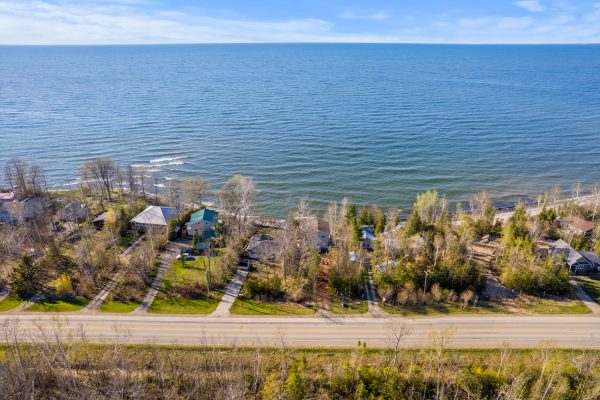 639 BRUCE ROAD 13