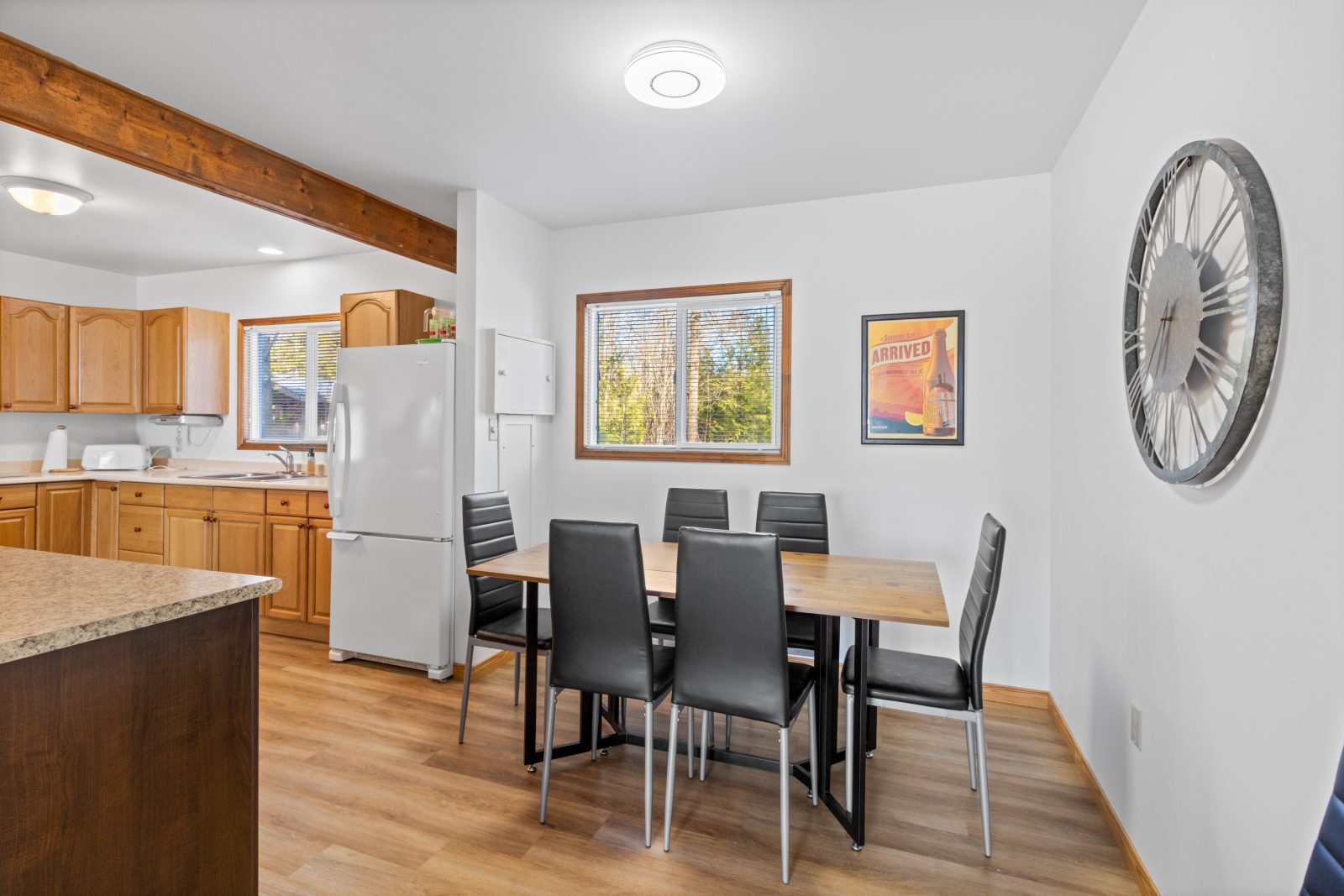 639 BRUCE ROAD 13