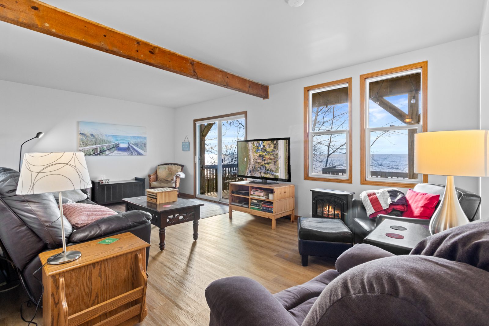 639 BRUCE ROAD 13