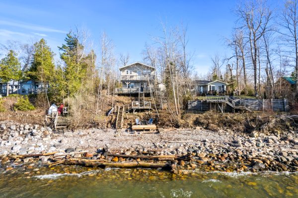 639 BRUCE ROAD 13