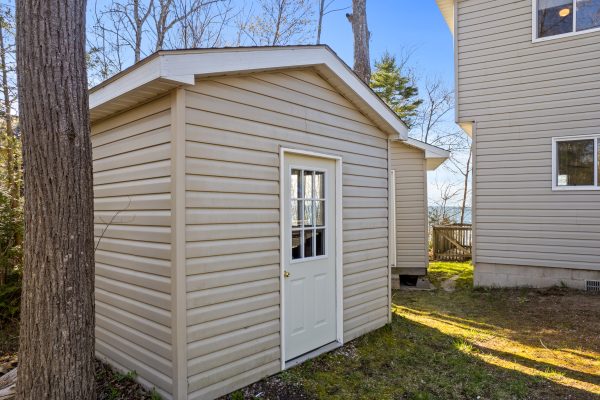 639 BRUCE ROAD 13
