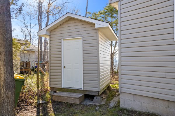 639 BRUCE ROAD 13
