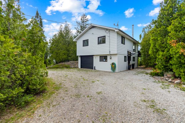 64 LARSEN COVE ROAD N
