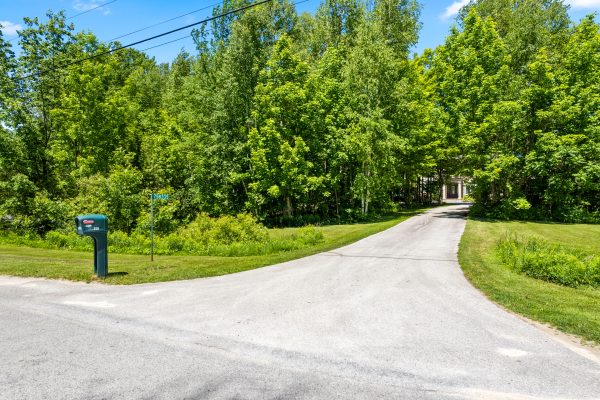 758335 GIRL GUIDE ROAD