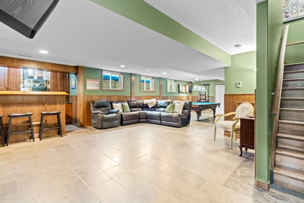 758335 GIRL GUIDE ROAD