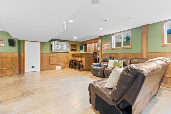 758335 GIRL GUIDE ROAD