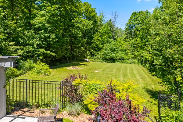 758335 GIRL GUIDE ROAD